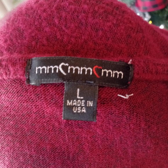 Mm Mm Mm cold shoulder top - Picture 9 of 11